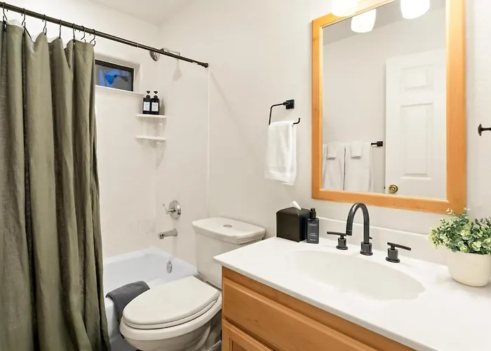 Holiday home Wildlife Views~hot Tub~fire Pit & Games Prescott
